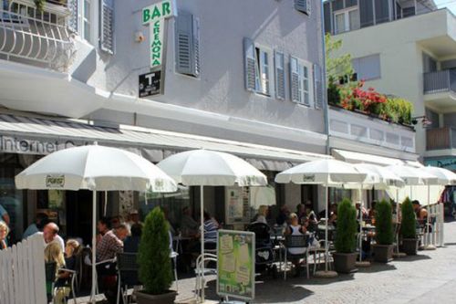 bar.jpg